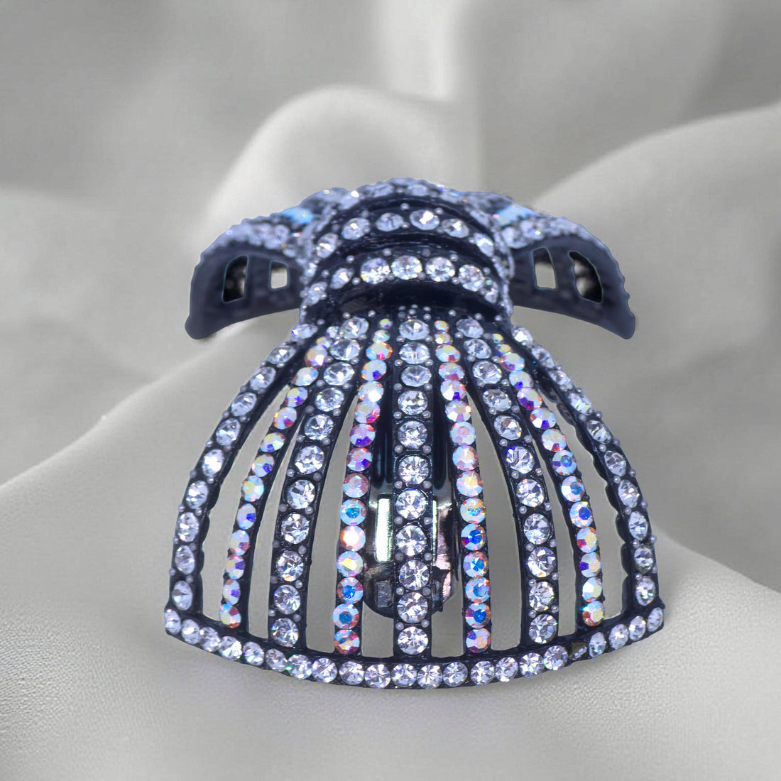 Vertical side view of Haerime Celestial Ribbons Barrette in Clear – volume profile and crystal layering