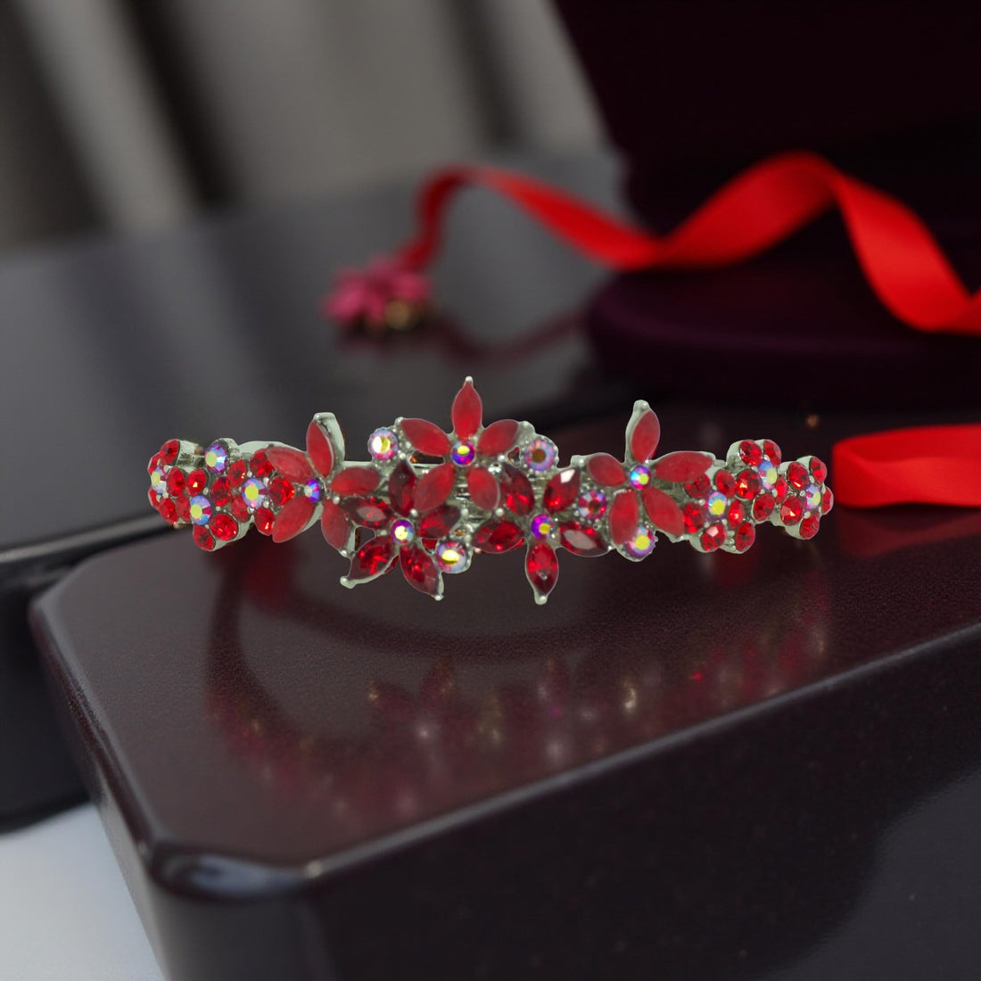 Haerime FleurVerre Cascade Barrette in Red close-up – fiery crystal flower clusters with oxidized setting