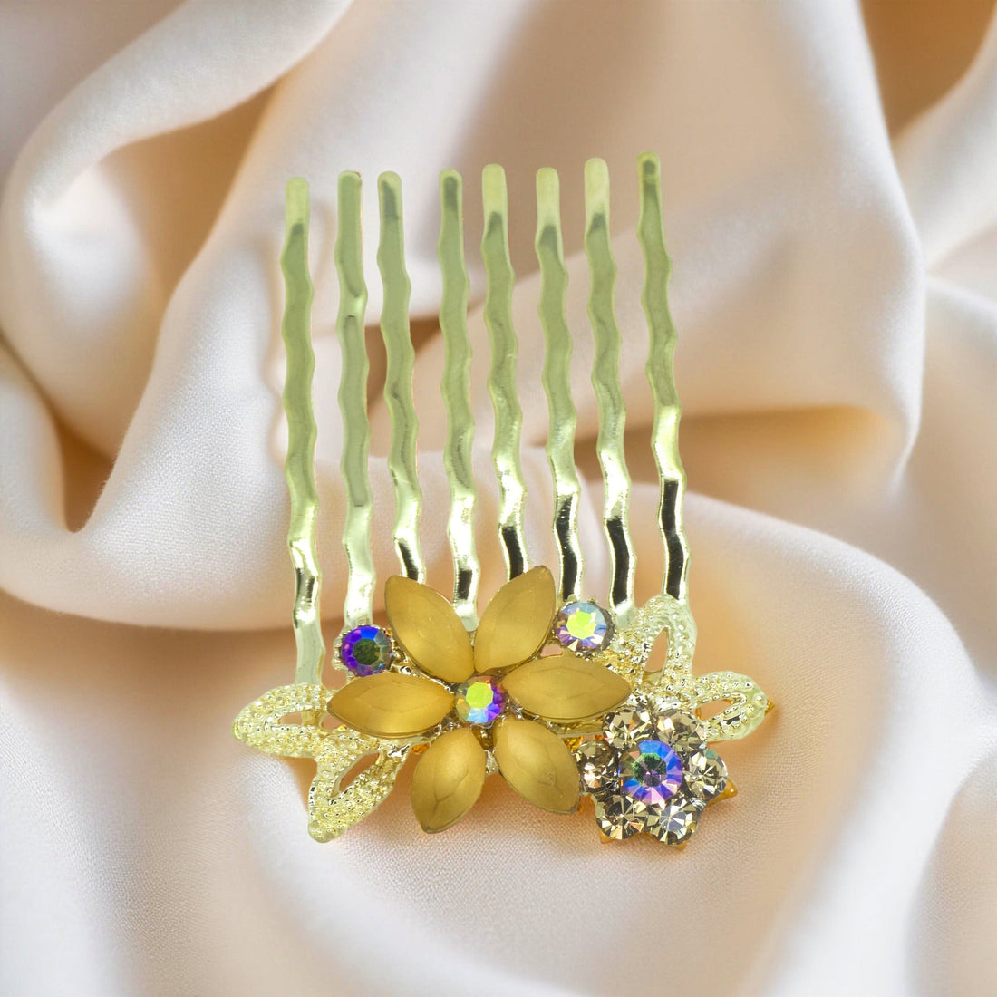 Haerime Florelle Petite Pair Combs in Amber single comb detail – floral rhinestones and metallic base with petal symmetry