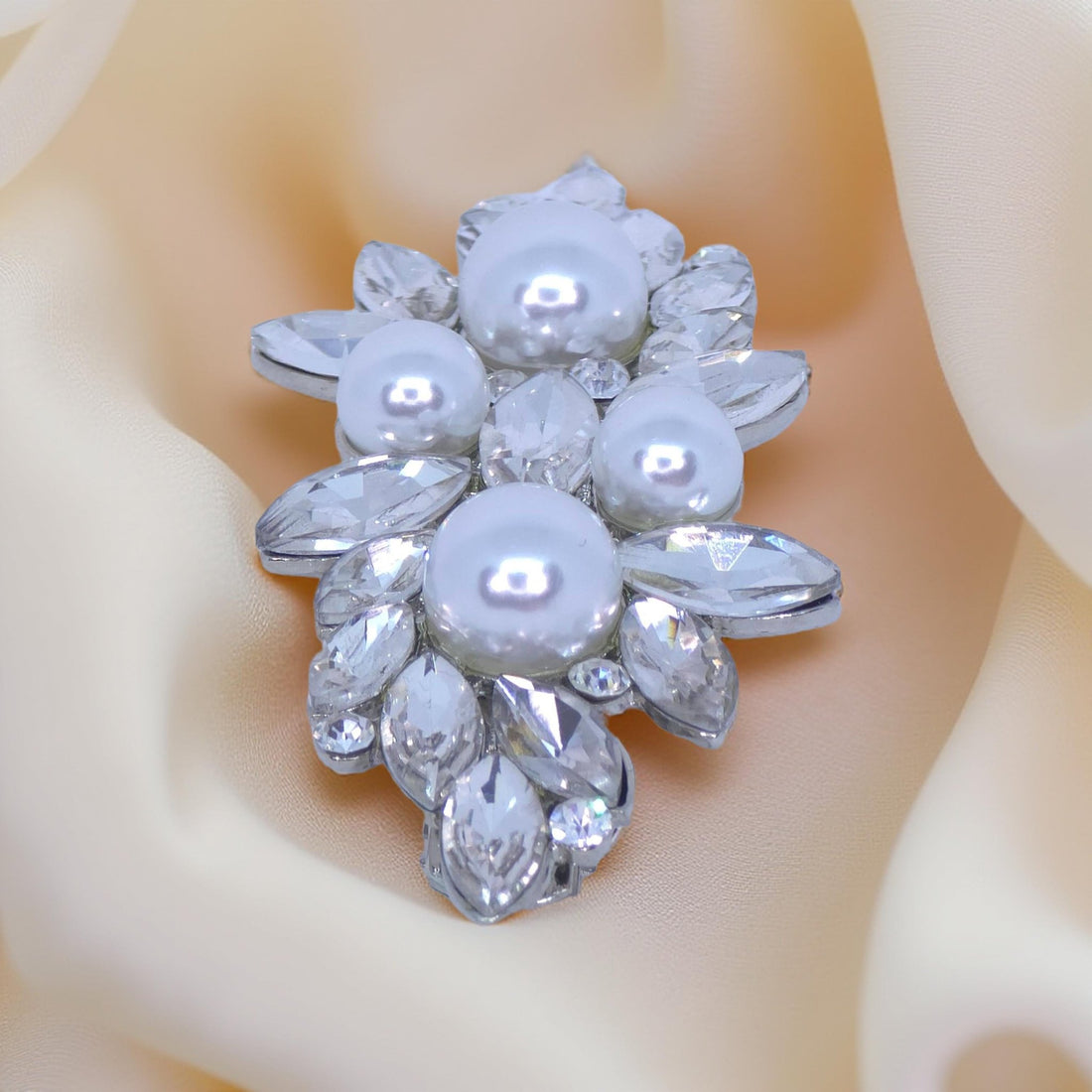 Haerime Lunaria Petite Barrette in Pearl – vertical angle showing layered leaf silhouette and compact French clasp