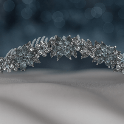 Celestara Crown hair comb, product view.
