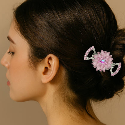 Floréa Blossom jaw clip, shown in hair.