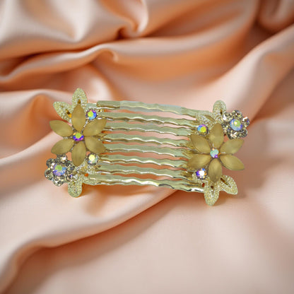 Florelle hair accessory, product view.