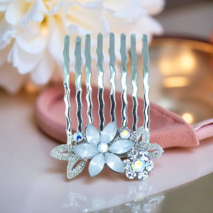 Florelle hair accessory, product view.
