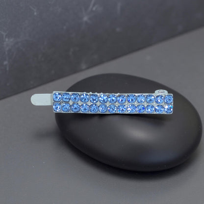 Minette hair accessory, Blue color option, product view.