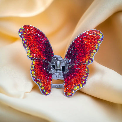 Mini Butterfly jaw clip, Red color option, product view.