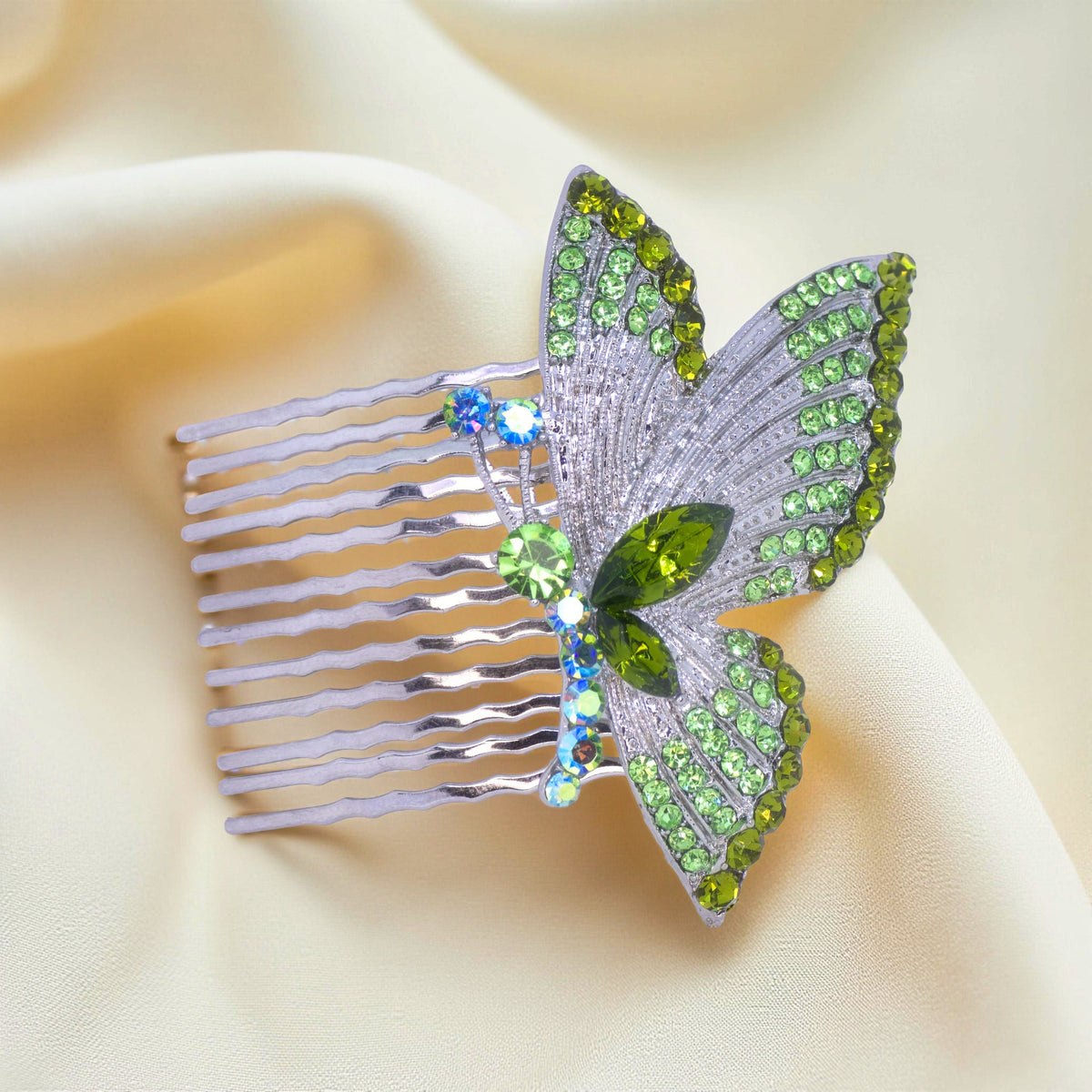 Papillora hair accessory, Peridot color option, product view.