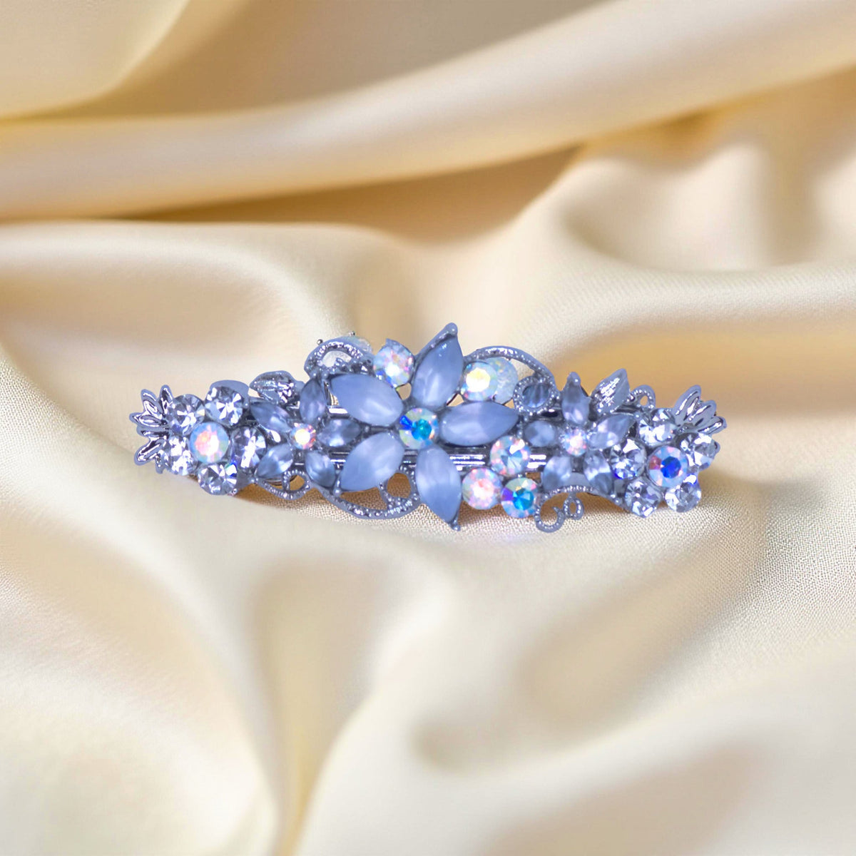 Serenbelle Bloom hair accessory, Clear color option, product view.