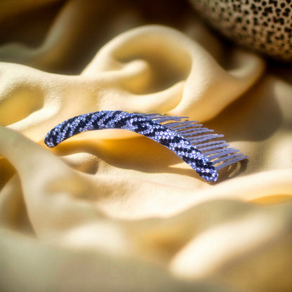 Velvette Arc hair accessory, side view.