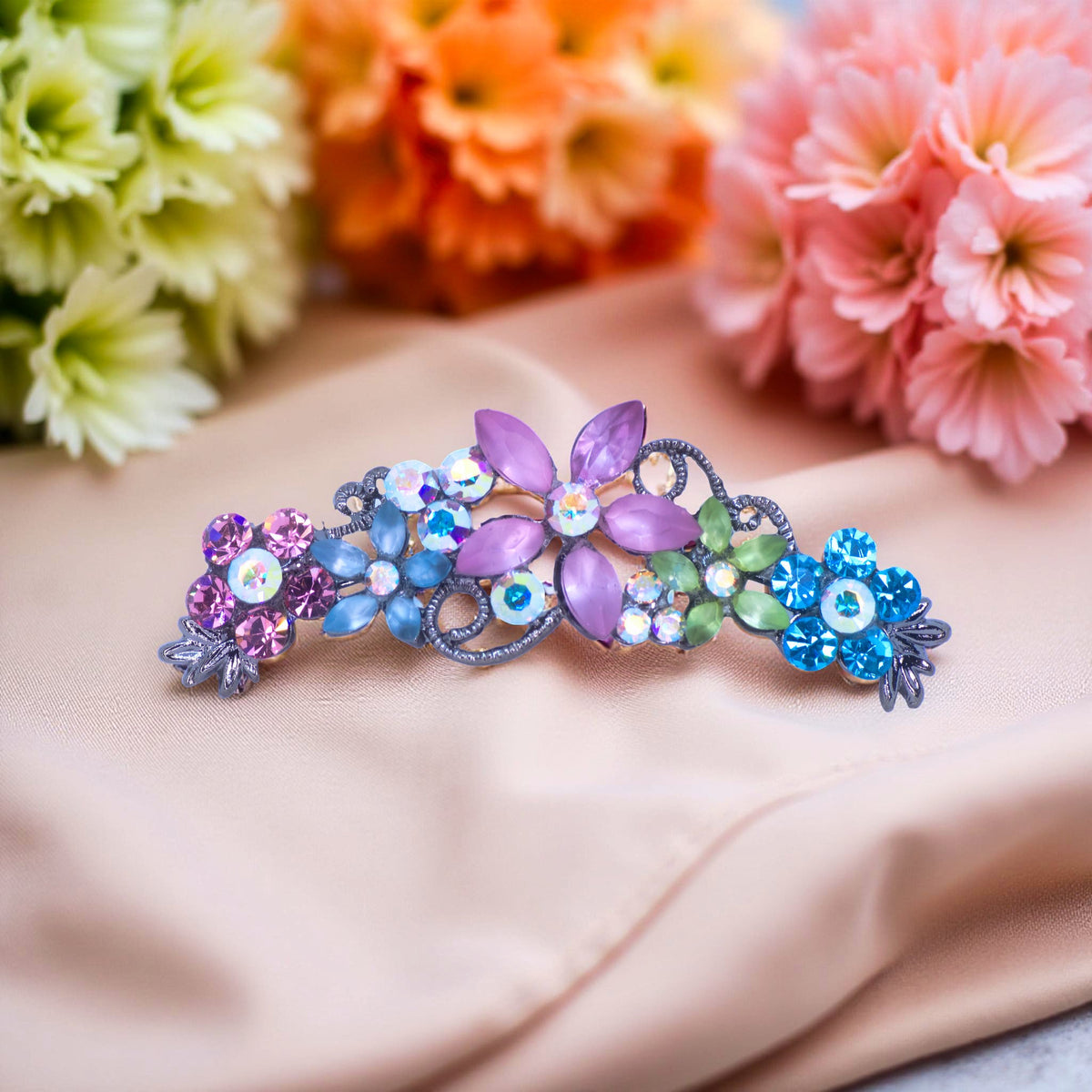 Lunaria Vine hair comb, Multi color color option, product view.