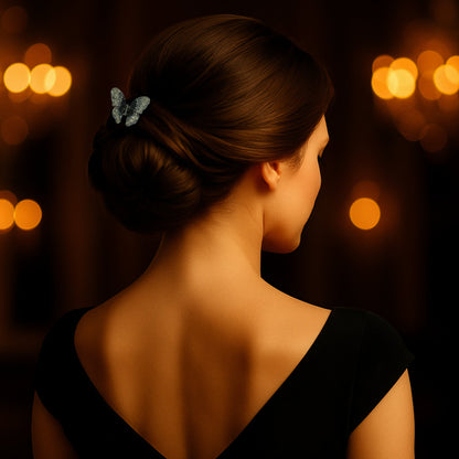 Mini Butterfly jaw clip, shown in hair.